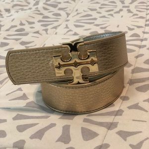 Tory Burch reversible gold belt ✨NEW